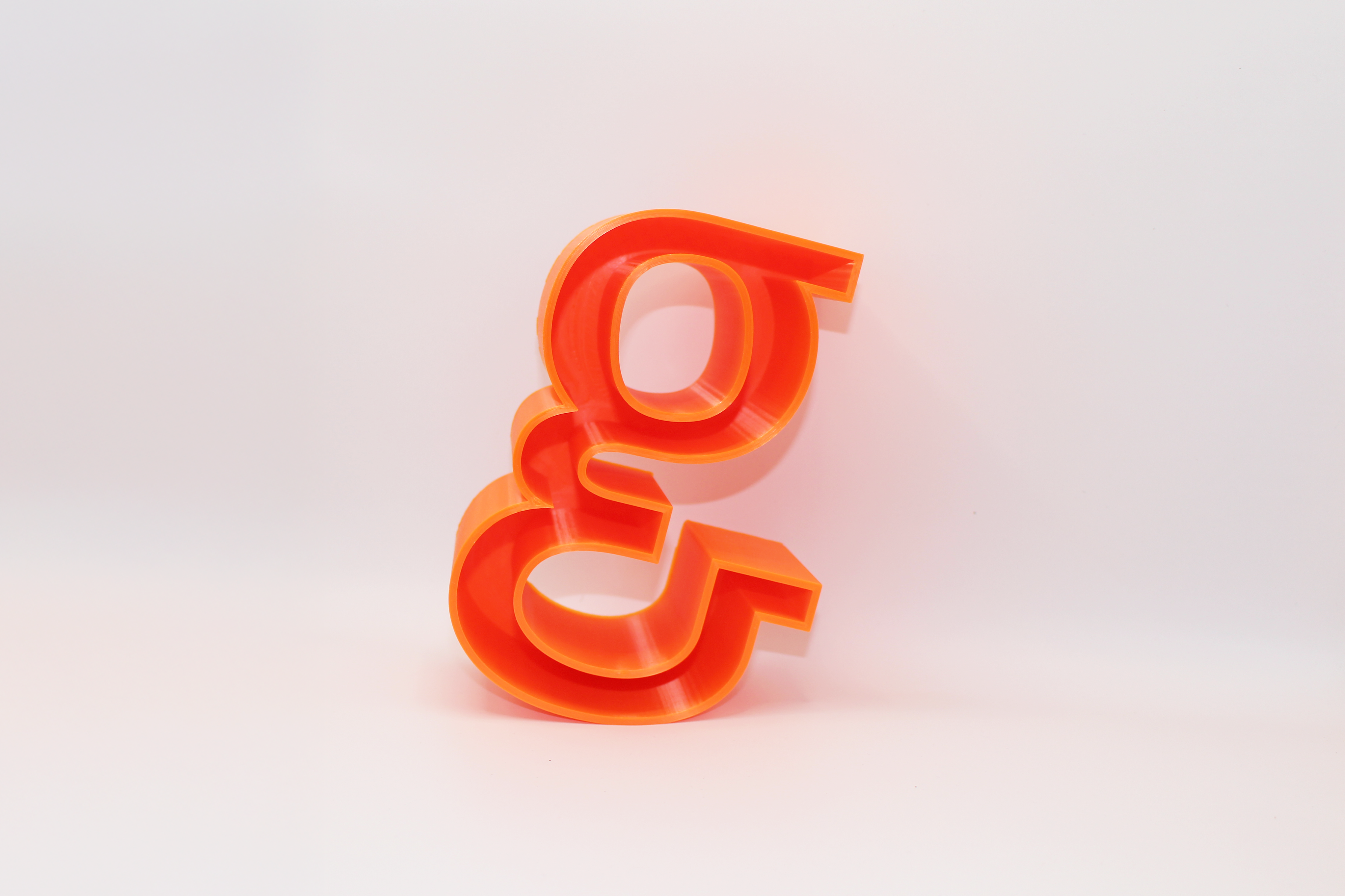 G letter object